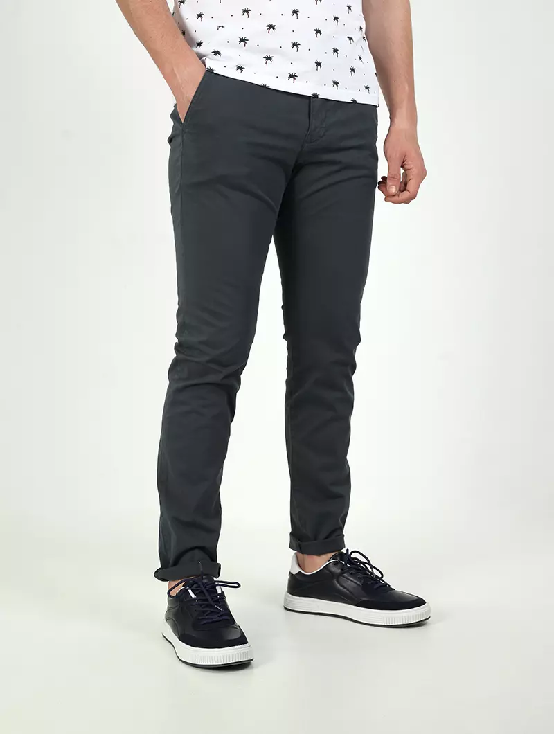 Pantalon chino straight